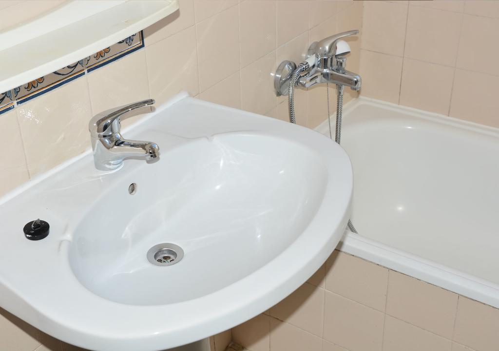 Residencial A Doca Hotel FAO Room photo